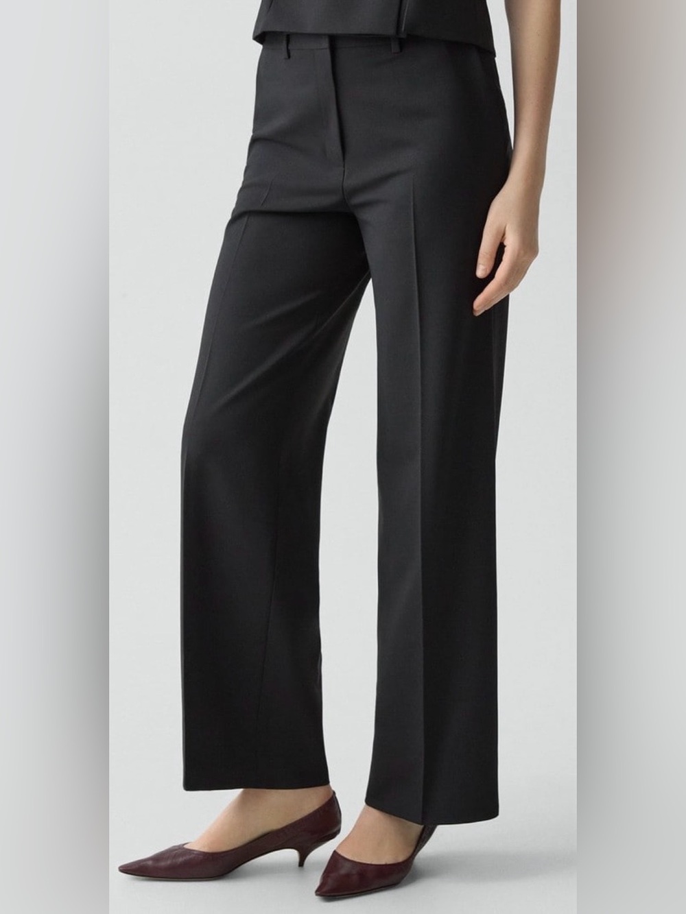 Theory Black Women’s Virgin Wool Dress Pants